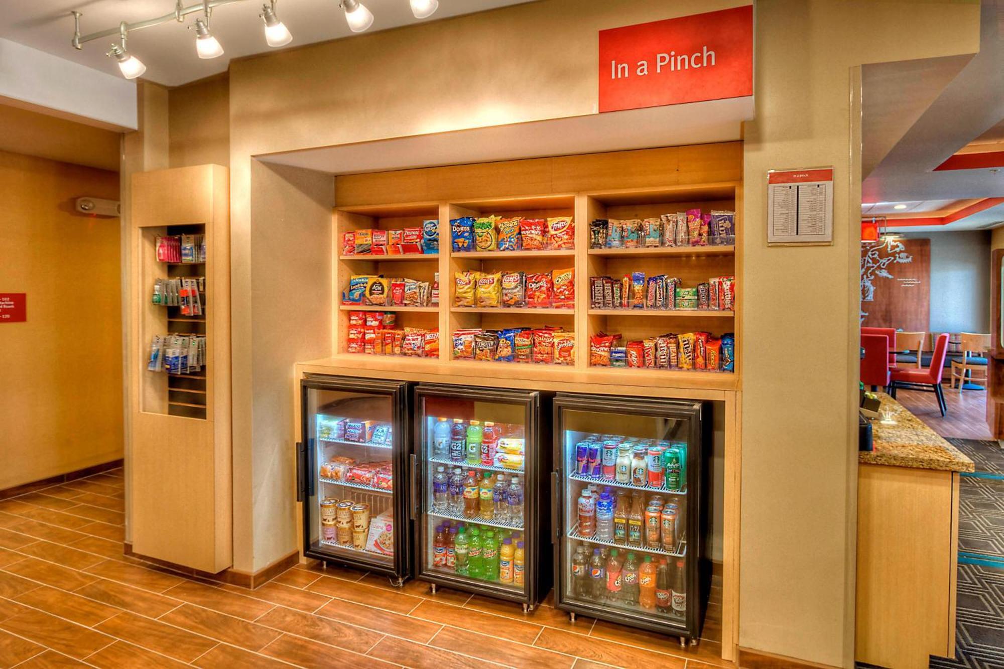 Towneplace Suites Oklahoma City Airport Extérieur photo